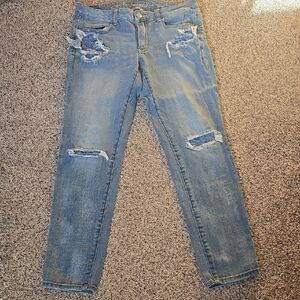 American Eagle Outfitters Distressed Blue Jeans